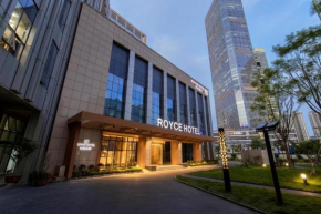 Royce Hotel